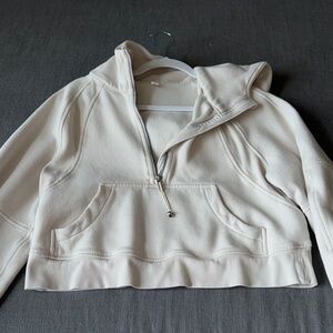 Lulu lemon half zip scuba hoodie cropped. Cream color. Size xs/s.
